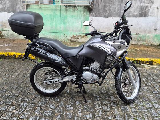 YAMAHA XTZ 250 TÉNÉRÉ YAMAHA XTZ 250 TÉNÉRÉ